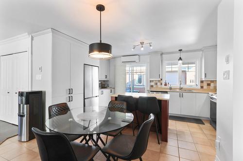 Cuisine - 303-1 Rue William, Mercier, QC - Indoor Photo Showing Dining Room