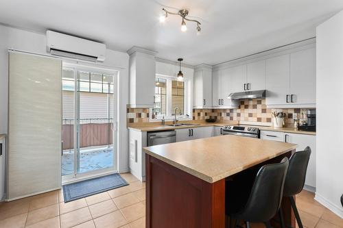 Cuisine - 303-1 Rue William, Mercier, QC - Indoor Photo Showing Kitchen With Double Sink