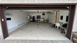 Garage - 