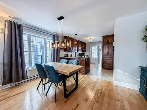Salle à manger - 220 Place De La Rivière, Lachute, QC - Indoor Photo Showing Dining Room