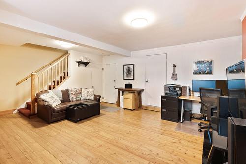 Salle familiale - 5544 Av. Isabella, Montréal (Côte-Des-Neiges/Notre-Dame-De-Grâce), QC - Indoor