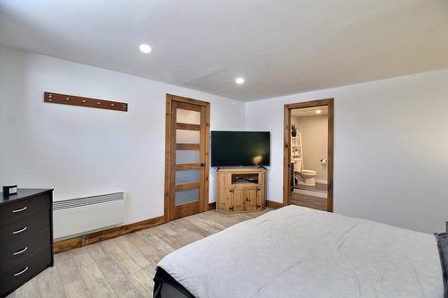 Chambre à coucher principale - 853 Av. Bérard, Val-D'Or, QC - Indoor Photo Showing Bedroom
