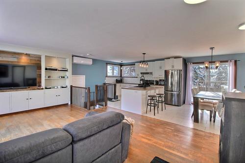 Vue d'ensemble - 853 Av. Bérard, Val-D'Or, QC - Indoor Photo Showing Living Room