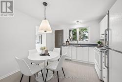 Access to side yard from the kitchen - 