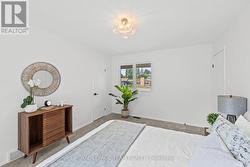 Primary offers 2 piece bathroom - 