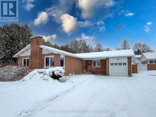 968 Walkley Road, Ottawa, ON - Outdoor