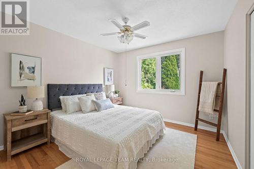 Bedroom #3 - 968 Walkley Road, Ottawa, ON - Indoor Photo Showing Bedroom