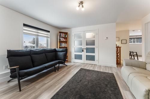 Boudoir - 531 Rue Casavant, Granby, QC - Indoor Photo Showing Living Room