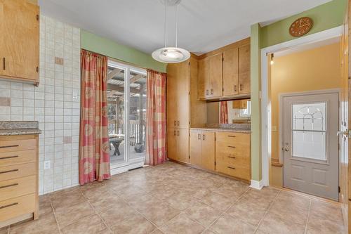 Cuisine - 7265 Boul. Cloutier, Québec (Charlesbourg), QC - Indoor