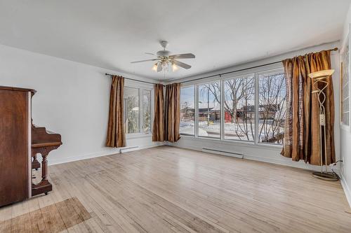 Salon - 7265 Boul. Cloutier, Québec (Charlesbourg), QC - Indoor Photo Showing Other Room