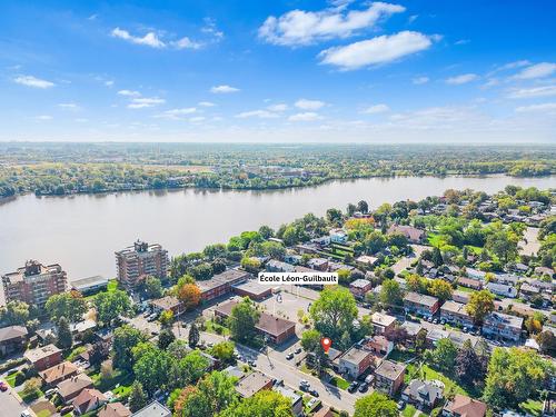 Photo aérienne - 20 Rue Émile, Laval (Laval-Des-Rapides), QC - Outdoor With Body Of Water With View