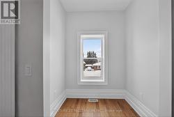 Alcove could be office area on 2nd floor - 