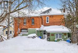 Main House is on West side & 2 bdrm aptment  East - 