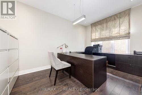 1 Sunset Way, Thorold, ON - Indoor Photo Showing Office