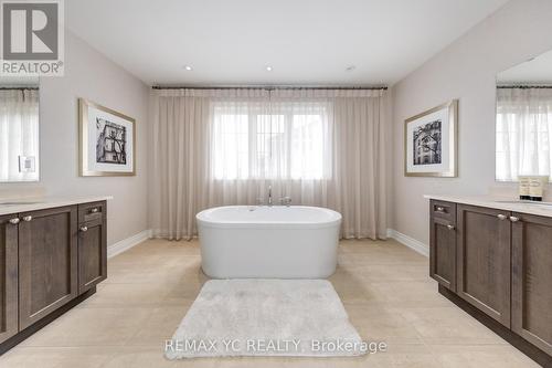 1 Sunset Way, Thorold, ON - Indoor Photo Showing Bathroom