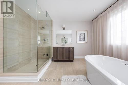 1 Sunset Way, Thorold, ON - Indoor Photo Showing Bathroom