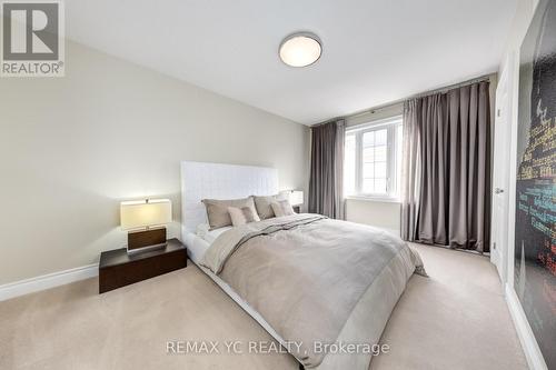 1 Sunset Way, Thorold, ON - Indoor Photo Showing Bedroom