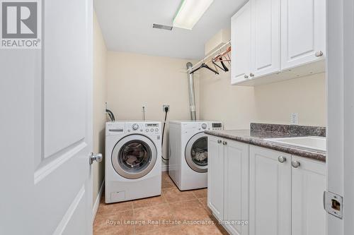 112 Park Street E, Halton Hills, ON - Indoor Photo Showing Laundry Room