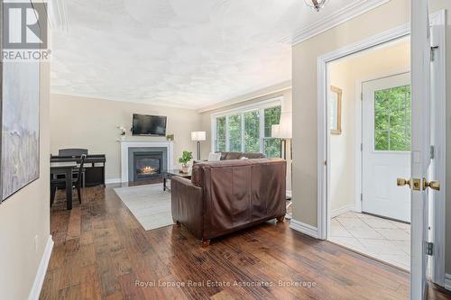112 Park Street E, Halton Hills, ON - Indoor With Fireplace