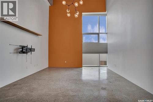 223 120 23Rd Street E, Saskatoon, SK - Indoor Photo Showing Other Room
