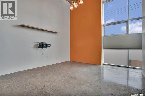 223 120 23Rd Street E, Saskatoon, SK - Indoor Photo Showing Other Room