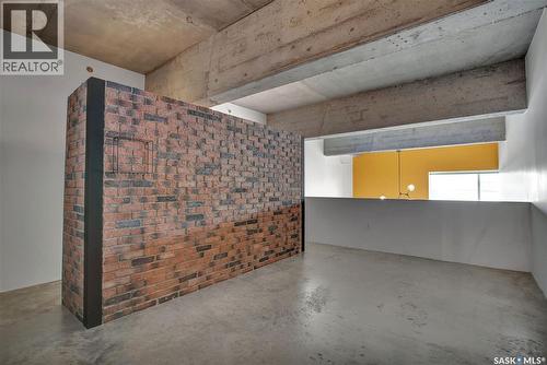 223 120 23Rd Street E, Saskatoon, SK - Indoor