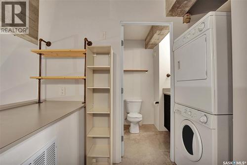 223 120 23Rd Street E, Saskatoon, SK - Indoor Photo Showing Laundry Room