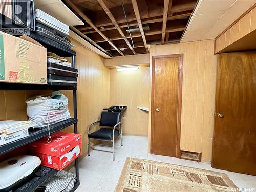 639 Mcintosh Street, Regina, SK - Indoor