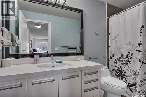 421 2315 Mcclocklin Road, Saskatoon, SK - Indoor Photo Showing Bathroom