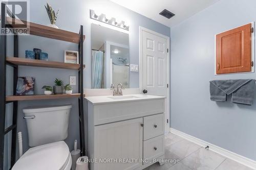 B - 101 Artesa Private, Ottawa, ON - Indoor Photo Showing Bathroom