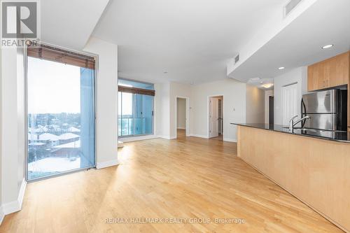 702 - 1227 Wellington Street W, Ottawa, ON - Indoor Photo Showing Kitchen