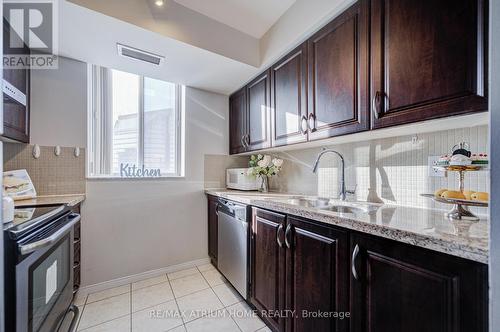 1703 - 3 Pemberton Avenue, Toronto, ON - Indoor Photo Showing Kitchen