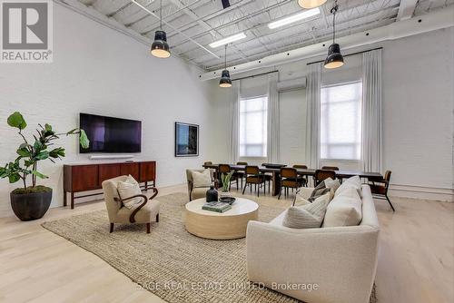 102A - 245 Carlaw Avenue, Toronto, ON - Indoor