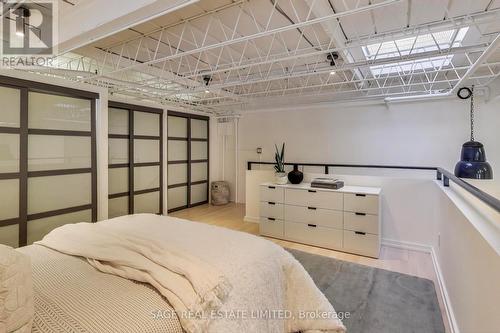 102A - 245 Carlaw Avenue, Toronto, ON - Indoor Photo Showing Garage