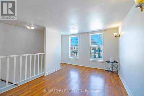 165 1/2 Olive Avenue, Oshawa, ON - Indoor Photo Showing Other Room