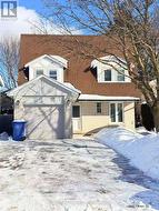 142 ARMITAGE DRIVE  Newmarket, ON L3Y 5L7