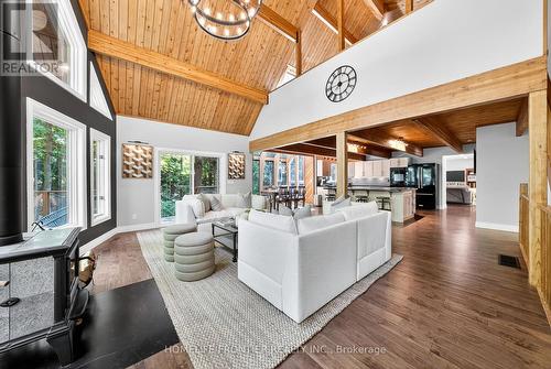 7896 6Th Line, Essa, ON - Indoor Photo Showing Other Room