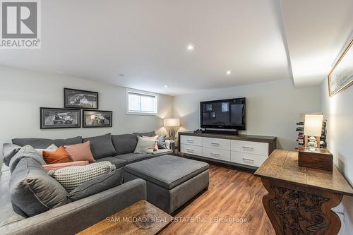 70 Thirty Seventh Street, Toronto, ON - Indoor Photo Showing Living Room