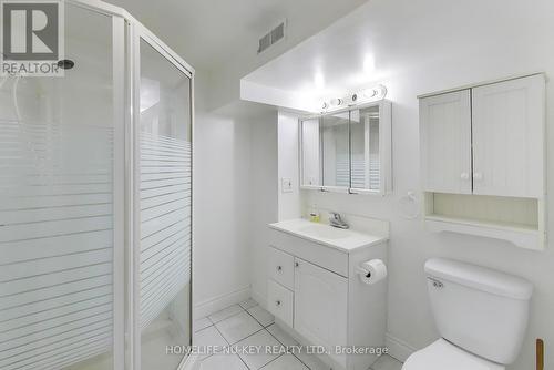 2443 Brookhurst Road, Mississauga, ON - Indoor Photo Showing Bathroom