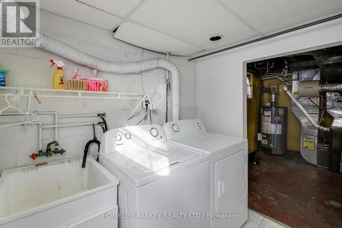 2443 Brookhurst Road, Mississauga, ON - Indoor Photo Showing Laundry Room