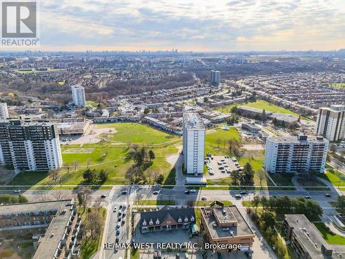 2800 Jane Street, Toronto, ON 