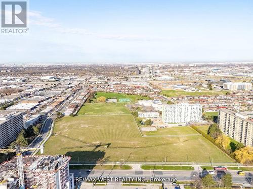 2800 Jane Street, Toronto, ON 