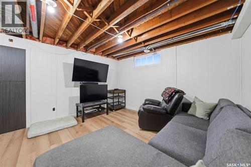 1622 Cairns Avenue, Saskatoon, SK - Indoor Photo Showing Basement