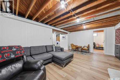 1622 Cairns Avenue, Saskatoon, SK - Indoor Photo Showing Basement