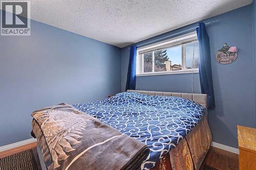 3rd bedroom on lower level - 6331 Falton Road Ne, Calgary, AB - Indoor Photo Showing Bedroom