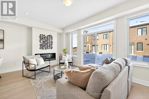 12 SINGHAMPTON ROAD  Vaughan, ON L4H 5J6