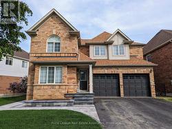 8 MCNALLY STREET  Halton Hills, ON L7G 6B7