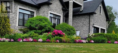 Gardens - 21564 Loyalist Parkway, Prince Edward County (Ameliasburg Ward), ON - Outdoor