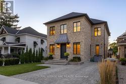 166 DALHOUSIE AVENUE  St. Catharines (Port Dalhousie), ON L2N 4X7