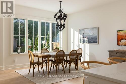 166 Dalhousie Avenue, St. Catharines (Port Dalhousie), ON - Indoor Photo Showing Dining Room